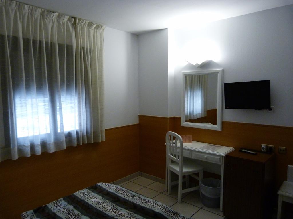 Hotel Pitiusa Andora  Zewnętrze zdjęcie